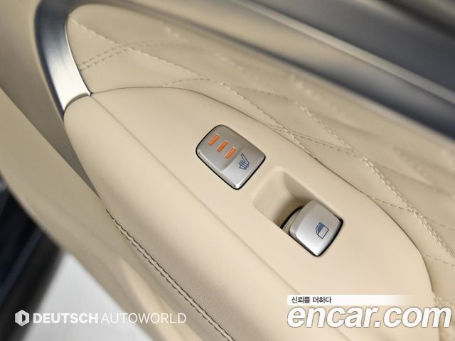 Genesis G70 2018 — photo 16