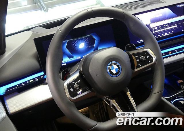 BMW 5-Series 2026 — photo 12