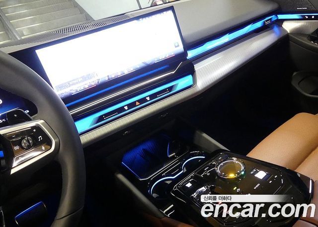 BMW 5-Series 2026 — photo 13