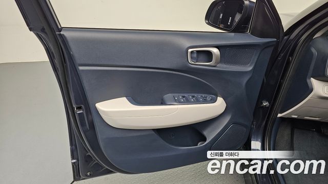 Hyundai Venue 2021 — photo 14
