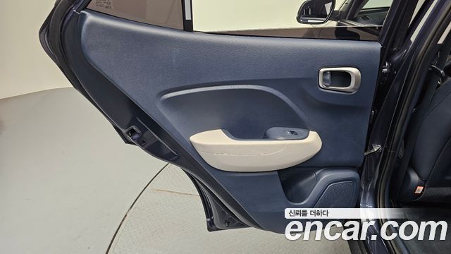 Hyundai Venue 2021 — photo 15
