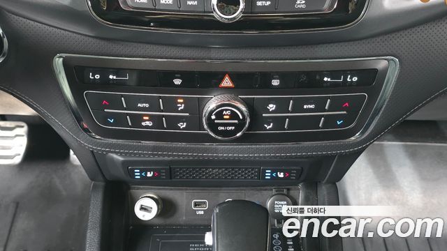 KG Mobility Rexton 2021 — photo 25