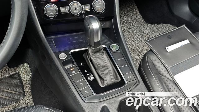 Volkswagen Jetta 2020 — photo 9