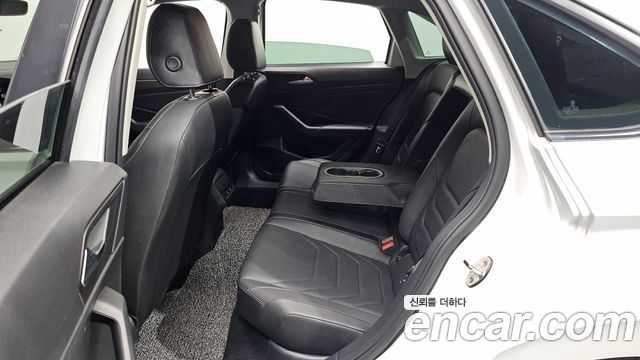 Volkswagen Jetta 2020 — photo 11