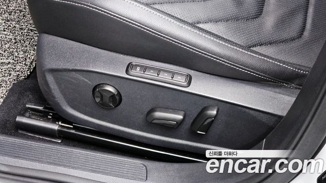 Volkswagen Jetta 2020 — photo 17