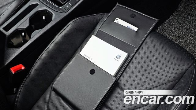 Volkswagen Jetta 2020 — photo 20