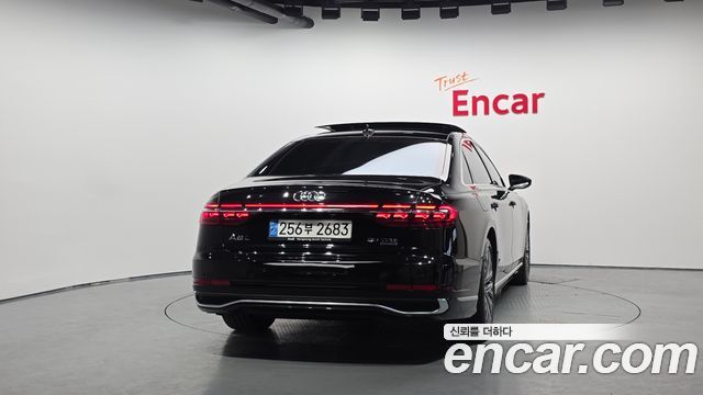 Audi A8 2023 — photo 4