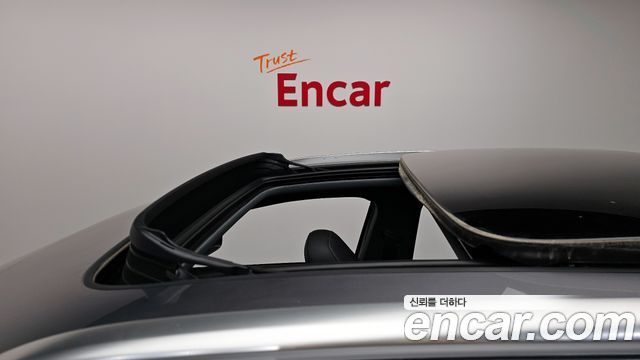 Audi Q4 e-tron 2025 — photo 19