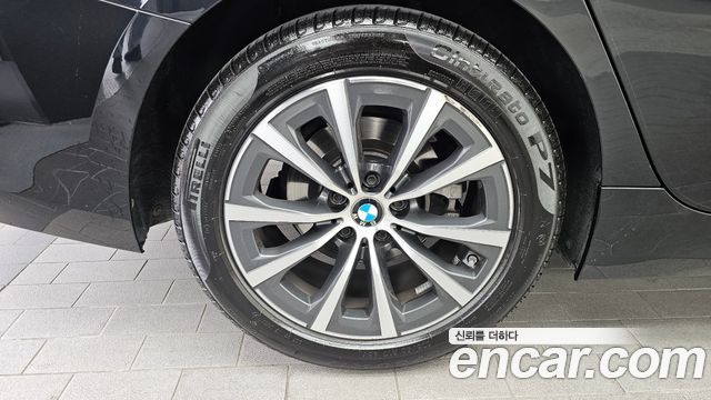 BMW 3-Series 2024 — photo 5