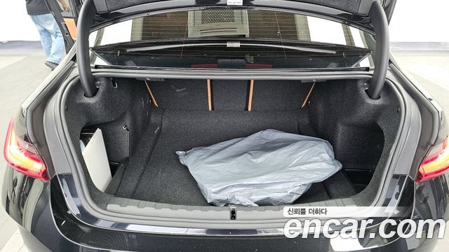 BMW 3-Series 2024 — photo 20