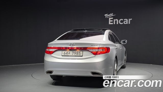 Hyundai Grandeur 2012 — photo 4