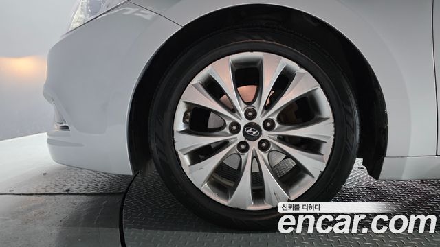 Hyundai Grandeur 2012 — photo 5