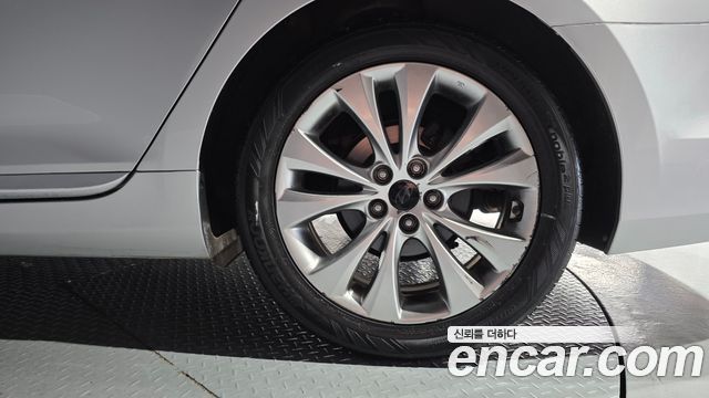 Hyundai Grandeur 2012 — photo 7