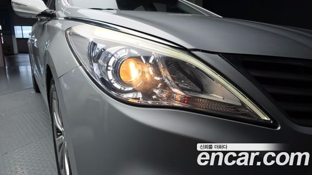 Hyundai Grandeur 2012 — photo 8