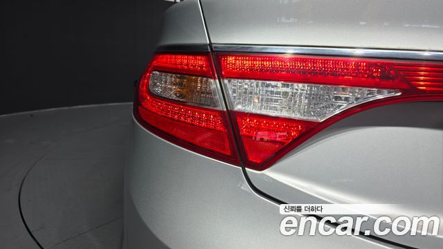 Hyundai Grandeur 2012 — photo 9