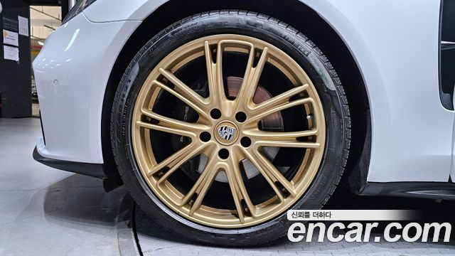 Porsche Panamera 2022 — photo 5