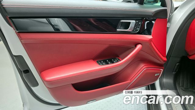 Porsche Panamera 2022 — photo 14