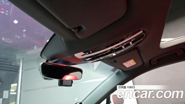 Porsche Panamera 2022 — photo 27