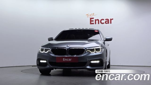 BMW 5-Series 2018 — photo 3