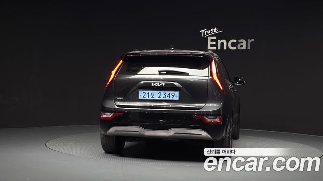 Kia Niro 2024 — photo 4