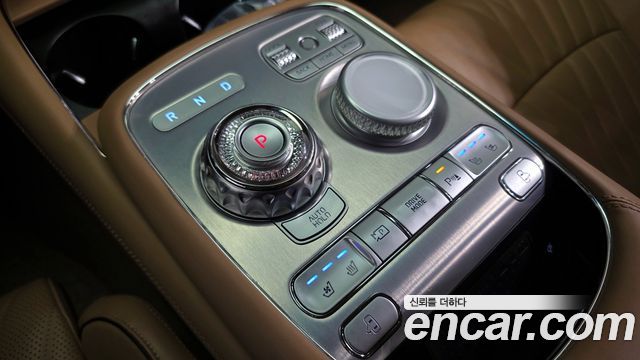 Genesis G90 2023 — photo 12