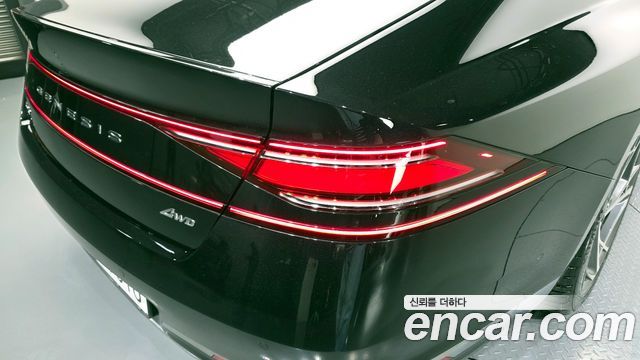 Genesis G90 2023 — photo 9