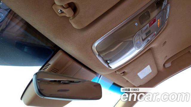 Genesis G90 2023 — photo 31