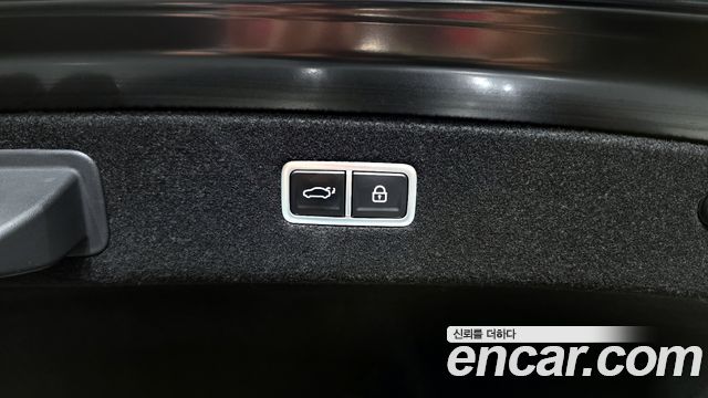 Genesis G90 2023 — photo 33