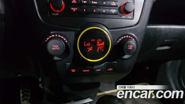 Kia morning 2010 — photo 17