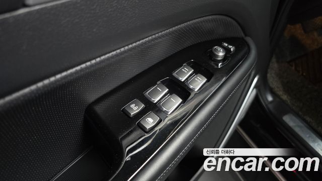 KG Mobility Rexton 2021 — photo 30
