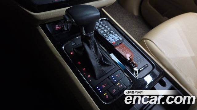 Kia Canival 2017 — photo 12