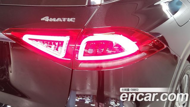 Mercedes-Benz GLE-Class 2020 — photo 19