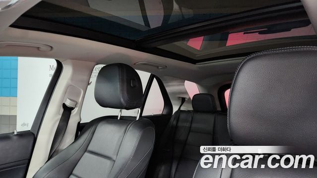 Mercedes-Benz GLE-Class 2020 — photo 20
