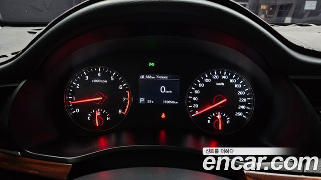 Kia K7 2016 — photo 8