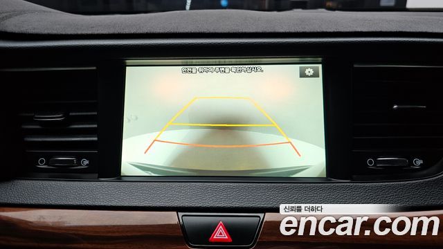 Kia K7 2016 — photo 15