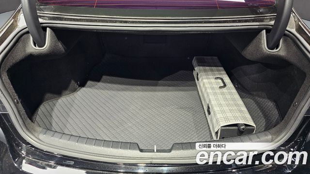 Kia K7 2016 — photo 20