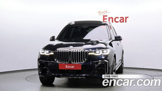 BMW X7 2021 — photo 3