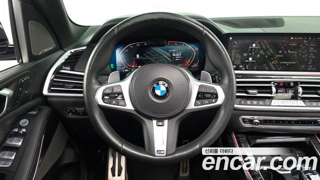 BMW X7 2021 — photo 18