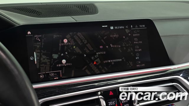 BMW X7 2021 — photo 19