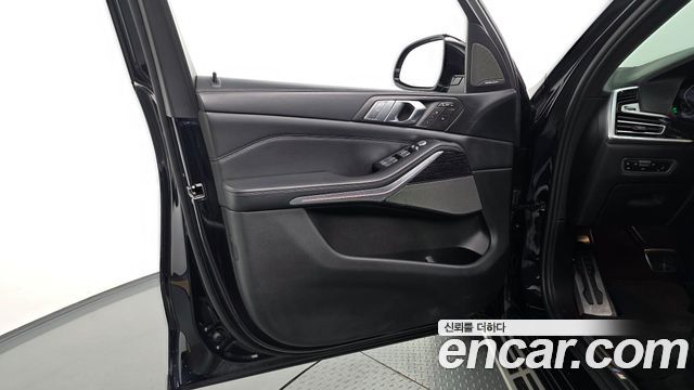 BMW X7 2021 — photo 14