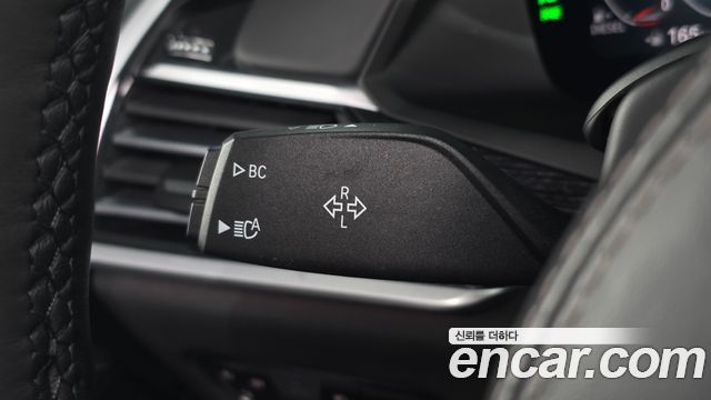 BMW X7 2021 — photo 27