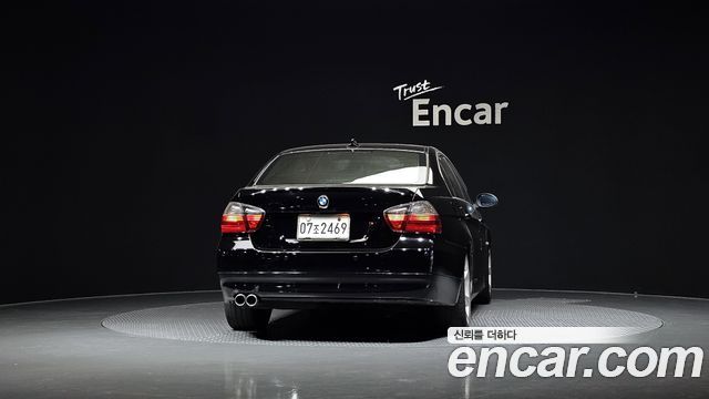 BMW 3-Series 2005 — photo 4