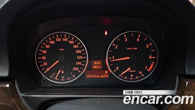 BMW 3-Series 2005 — photo 8