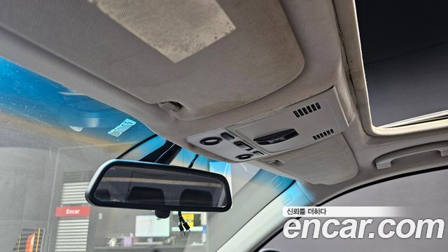 BMW 3-Series 2005 — photo 17