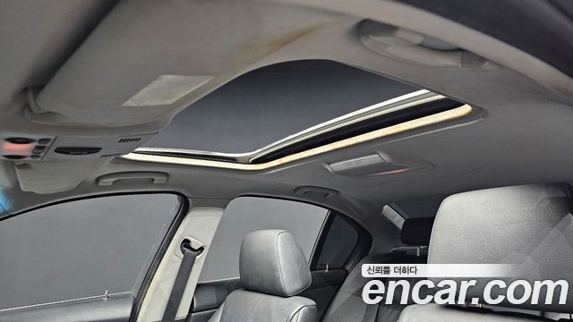 BMW 3-Series 2005 — photo 19