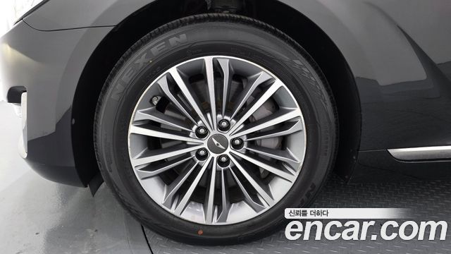 Genesis EQ900 2016 — photo 5