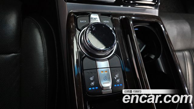 Genesis EQ900 2016 — photo 17