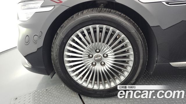 Genesis G90 2019 — photo 5