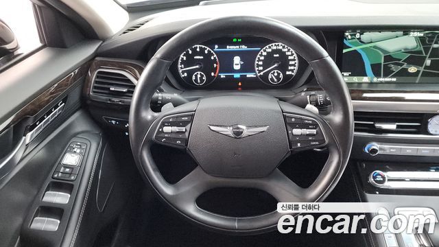 Genesis G90 2019 — photo 20