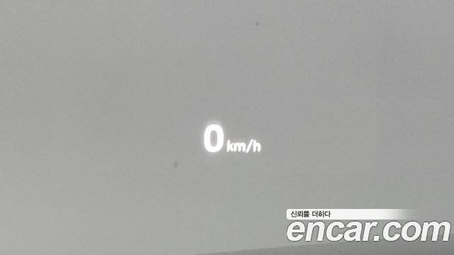 Genesis G90 2019 — photo 31